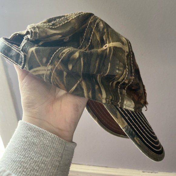 Redhead Hat - Picture 2 of 2